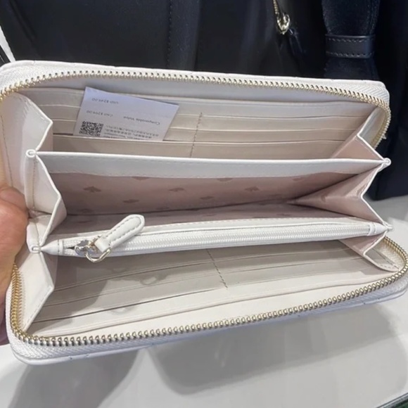 NEW Kate Spade Carey Large Quilted Leather Continental Wallet Parchment White - Picture 7 of 8